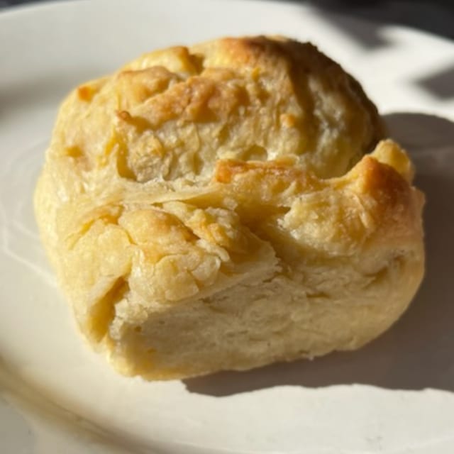 Biscuit.