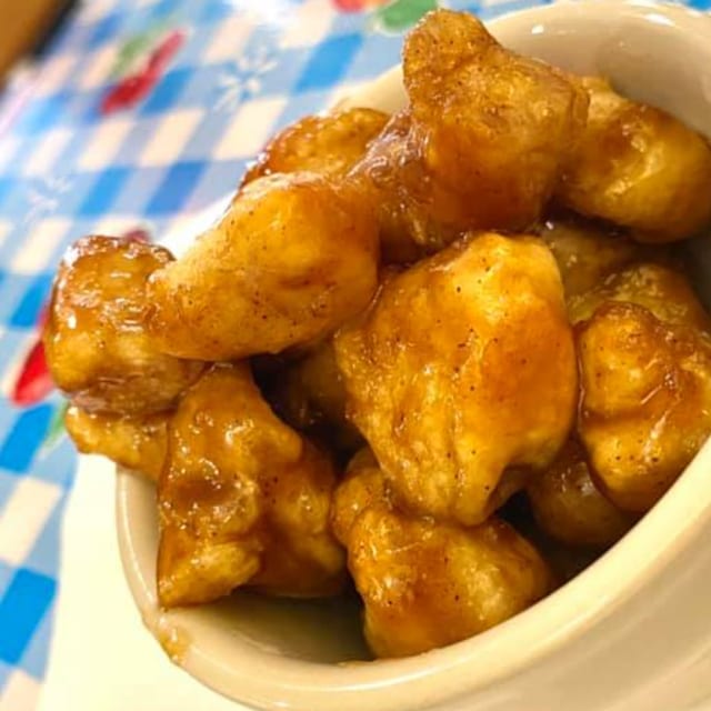 TnB: Monkey Bread.