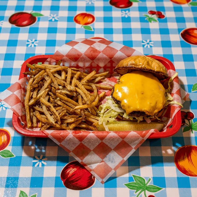 Cheeseburger.